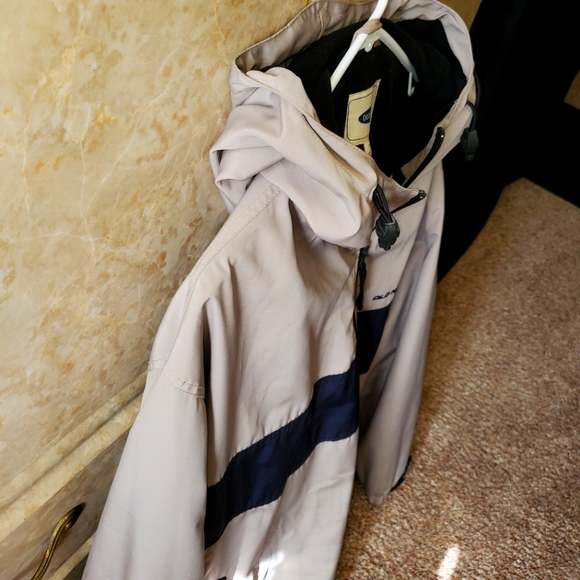 TAN XXL OLD NAVY PULL OVER HOODED COAT WITH BLACK FURY INSIDE. - Picture 1 of 12